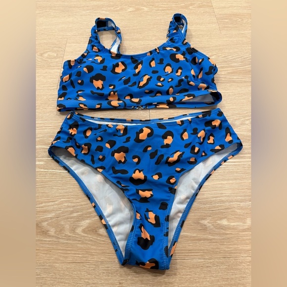 NWOT SHEIN Swim SXY Summer Beach Printed Round Neck Wireless Bikini Swimwear Set - Picture 5 of 8